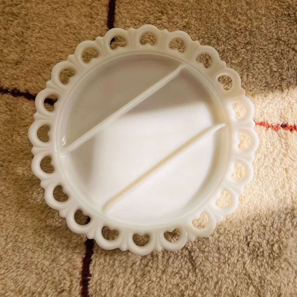 VINTAGE 50’S ANCHOR HOCKING COQUETTE LACE HEART DIVIDED‎ SERVING PLATTER
